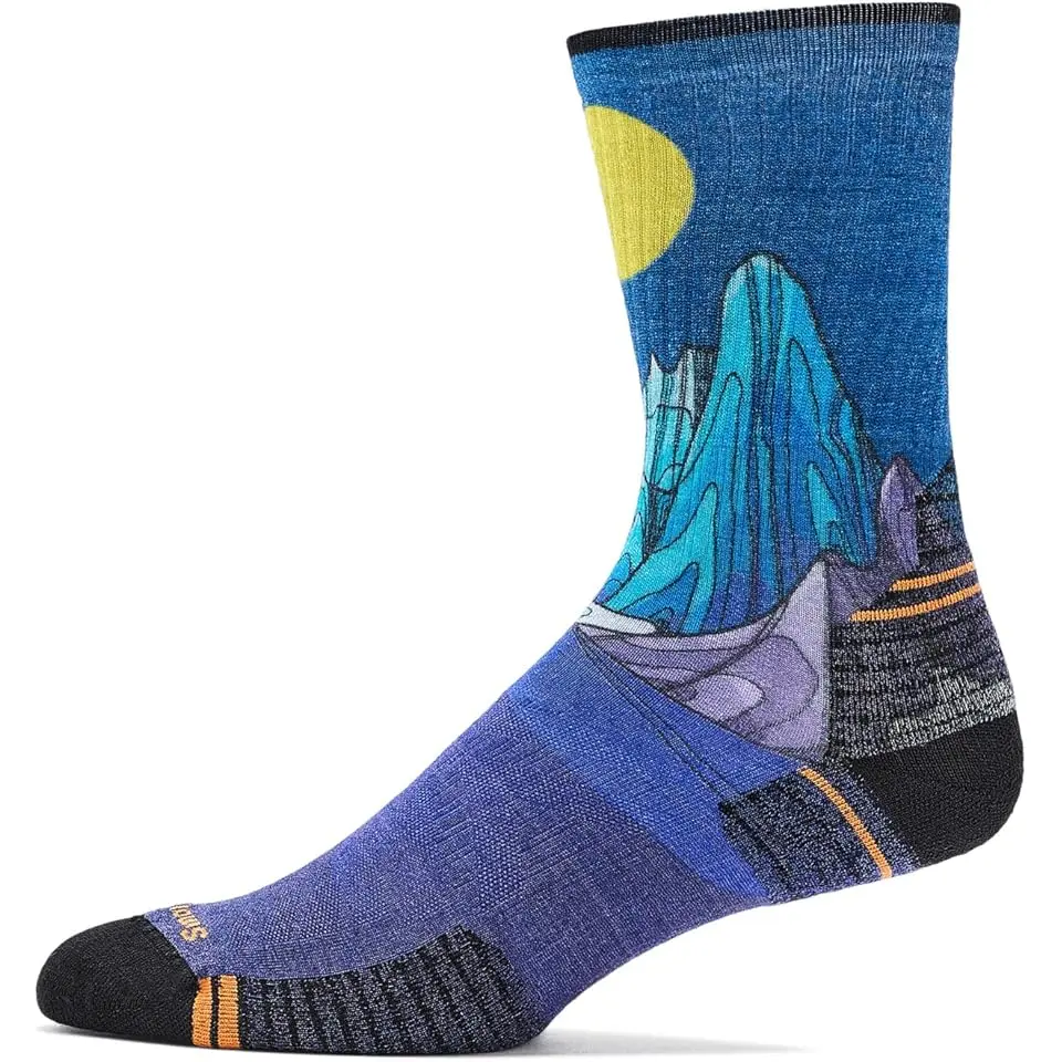 Hike Targeted Cushion Mountain Myth Print Crew Socks