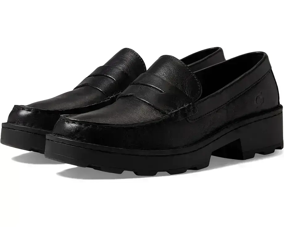 Women's Born Carrera