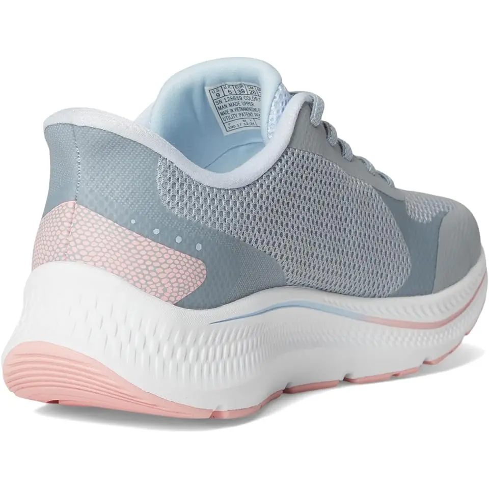 Go Run Consistent 2.0 Captiva Hands Free Slip-Ins