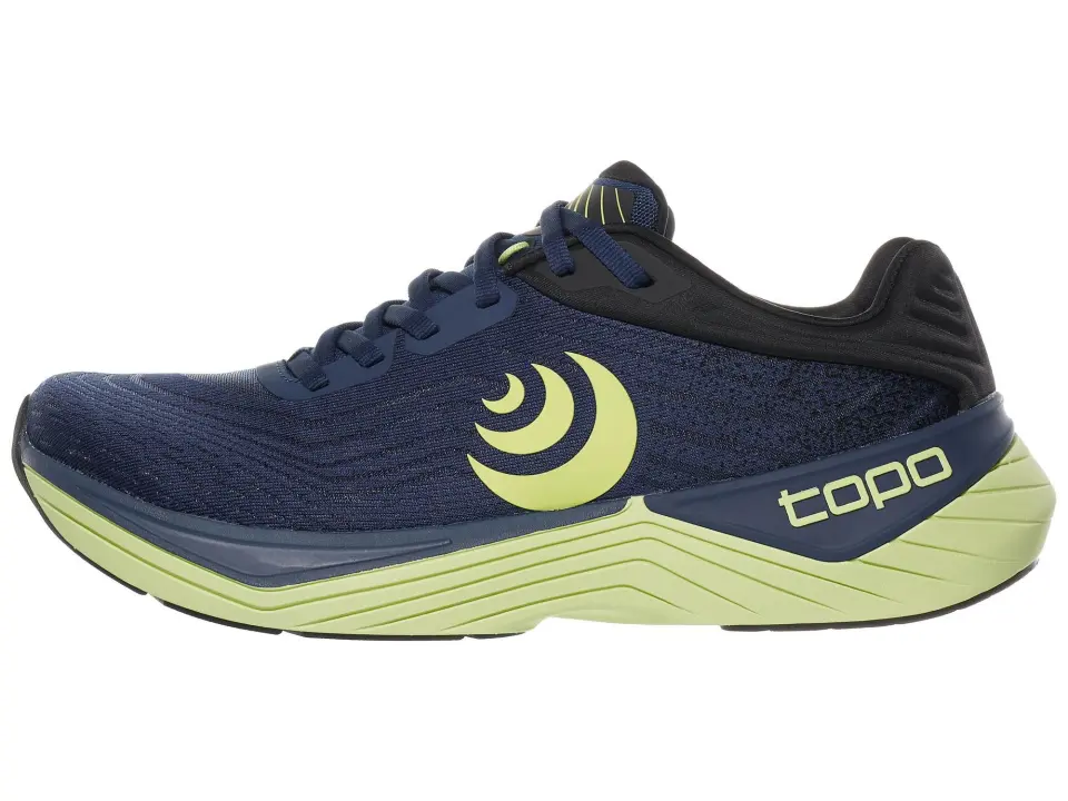 Topo Athletic Ultrafly 5