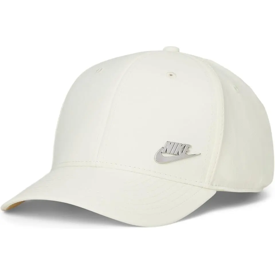 Dri-FIT Club Structured Metal Logo Cap