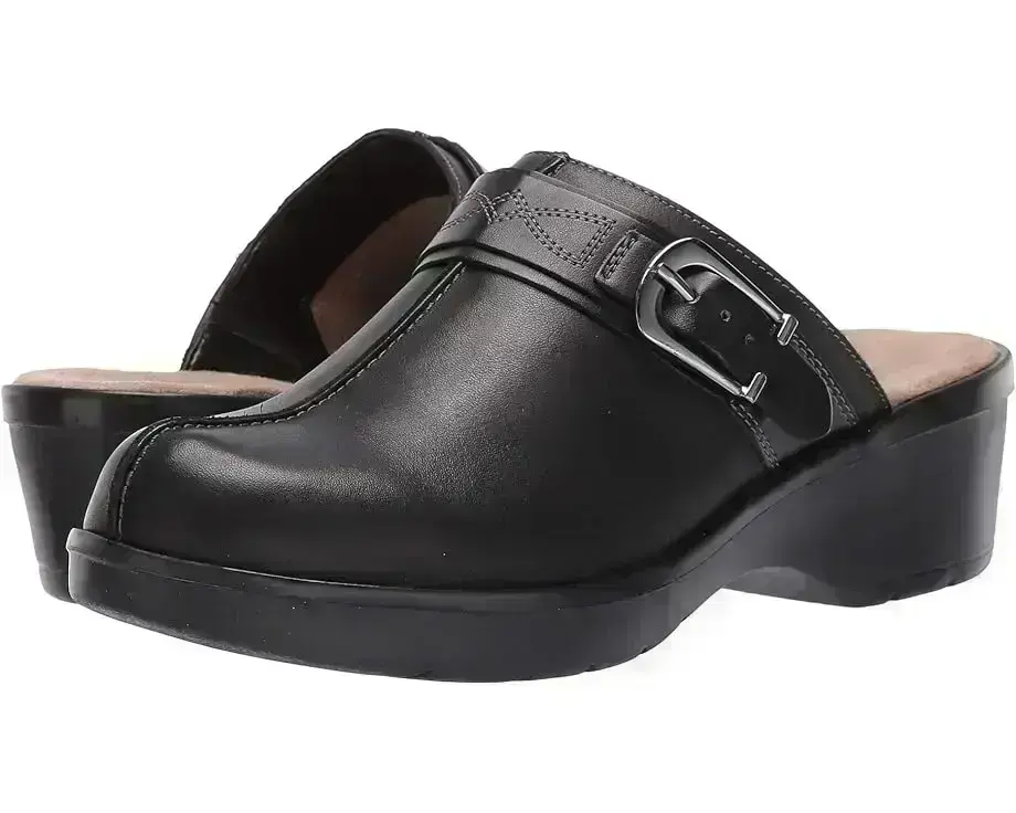 Women's Easy Spirit Pine