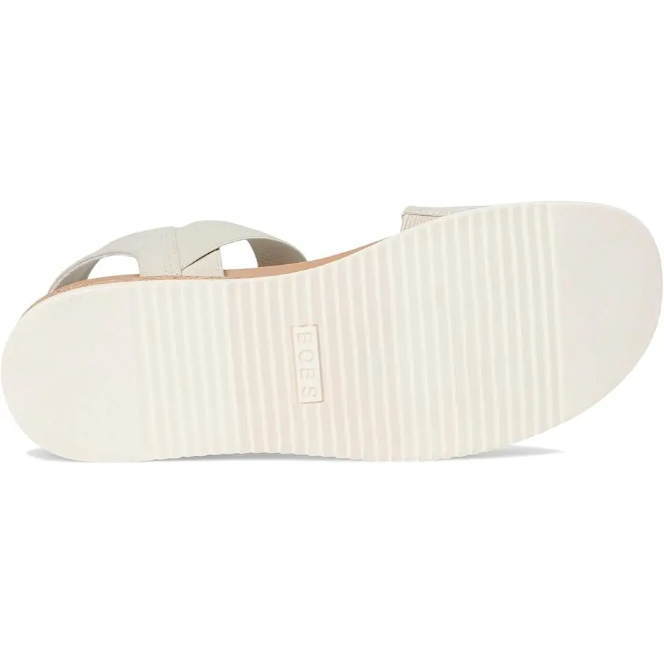 Desert Kiss Low - Top Look
