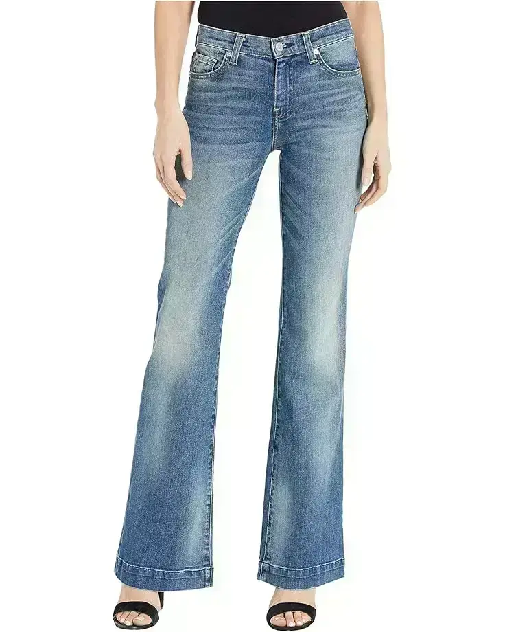 Women's 7 For All Mankind Luxe Vintage Dojo in Distressed Authentic Light