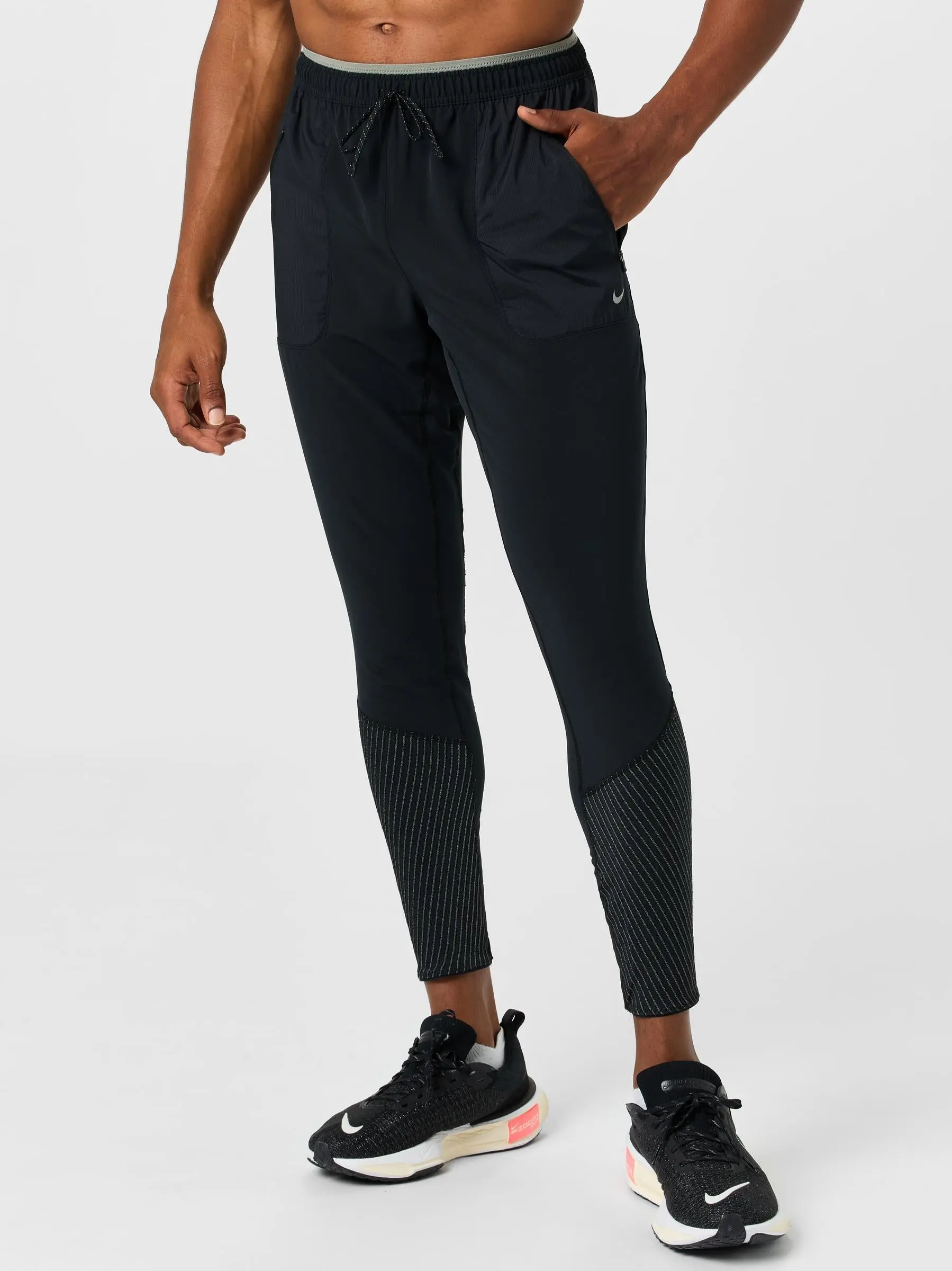 Nike Men's Dri-FIT Reflect Pant