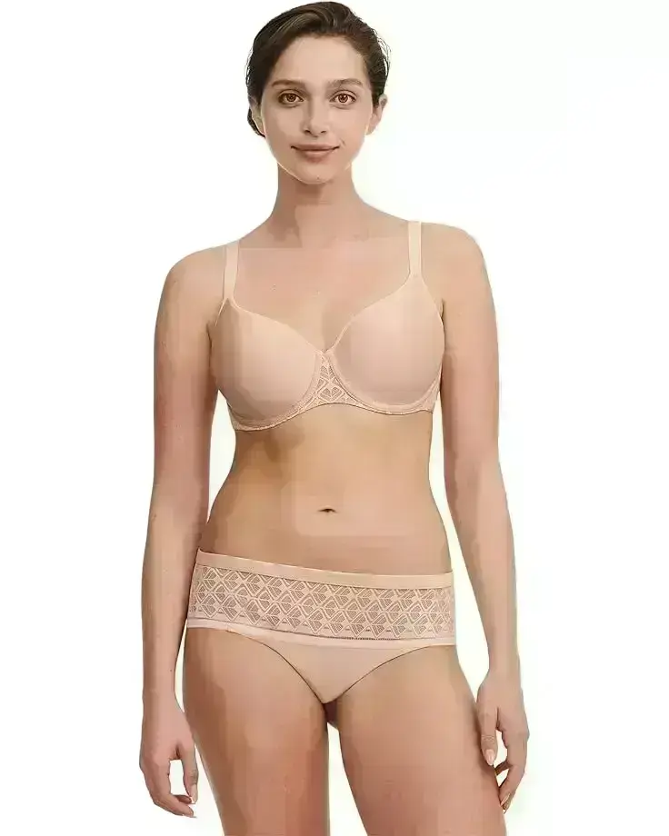 Women's Chantelle Ace Covering Spacer Bra