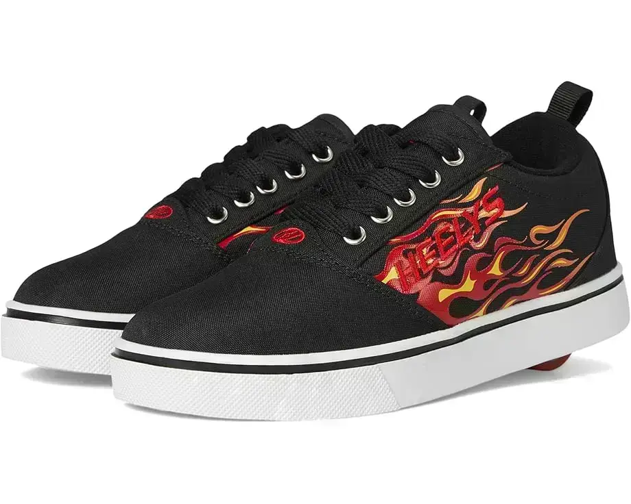 Heelys Pro 20 Prints Skate Shoe (Little Kid/Big Kid/Adult)