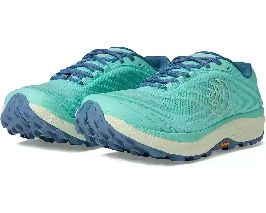 Women's Topo Athletic Pursuit 2