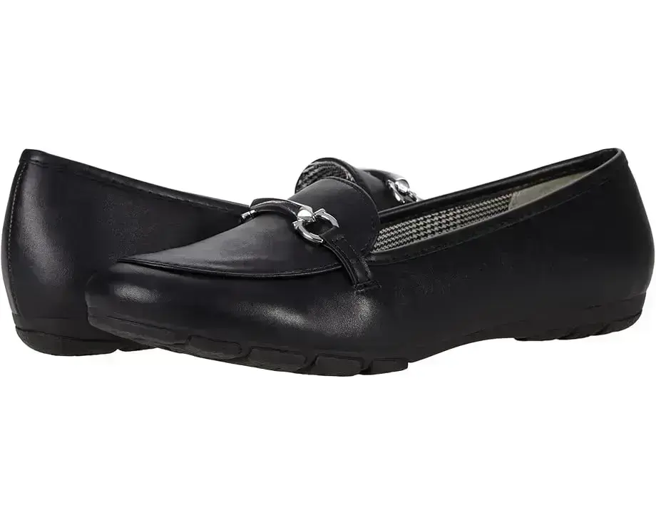 Women's Cliffs by White Mountain Glowing